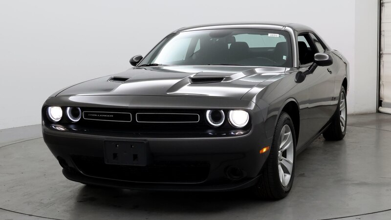 2022 Dodge Challenger SXT 4