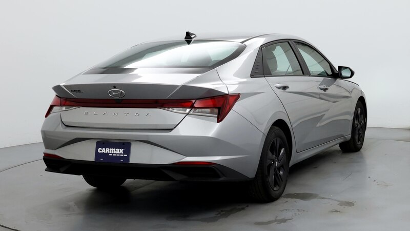 2021 Hyundai Elantra SEL 8