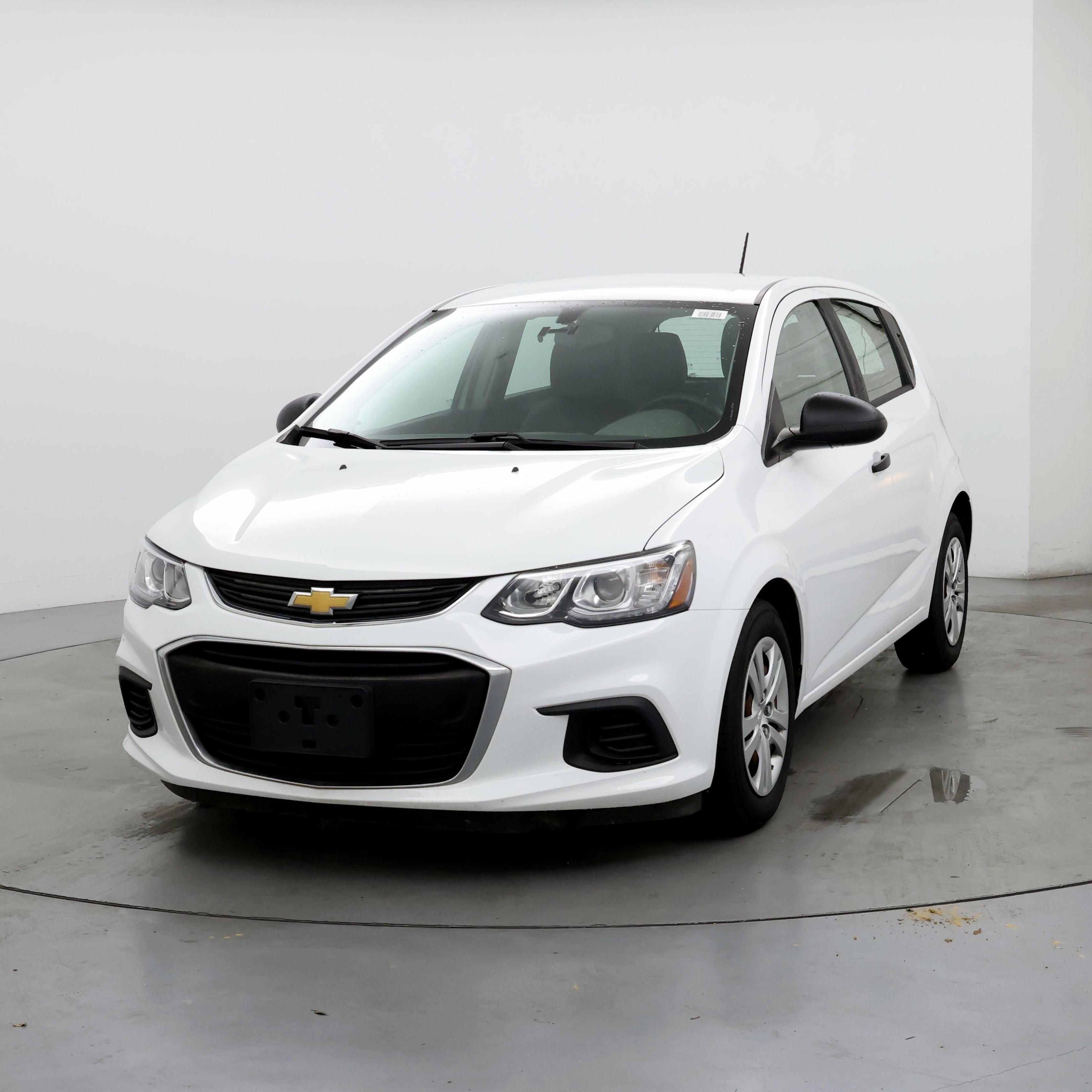 Thumbnail: 2020 Chevrolet Sonic - 4