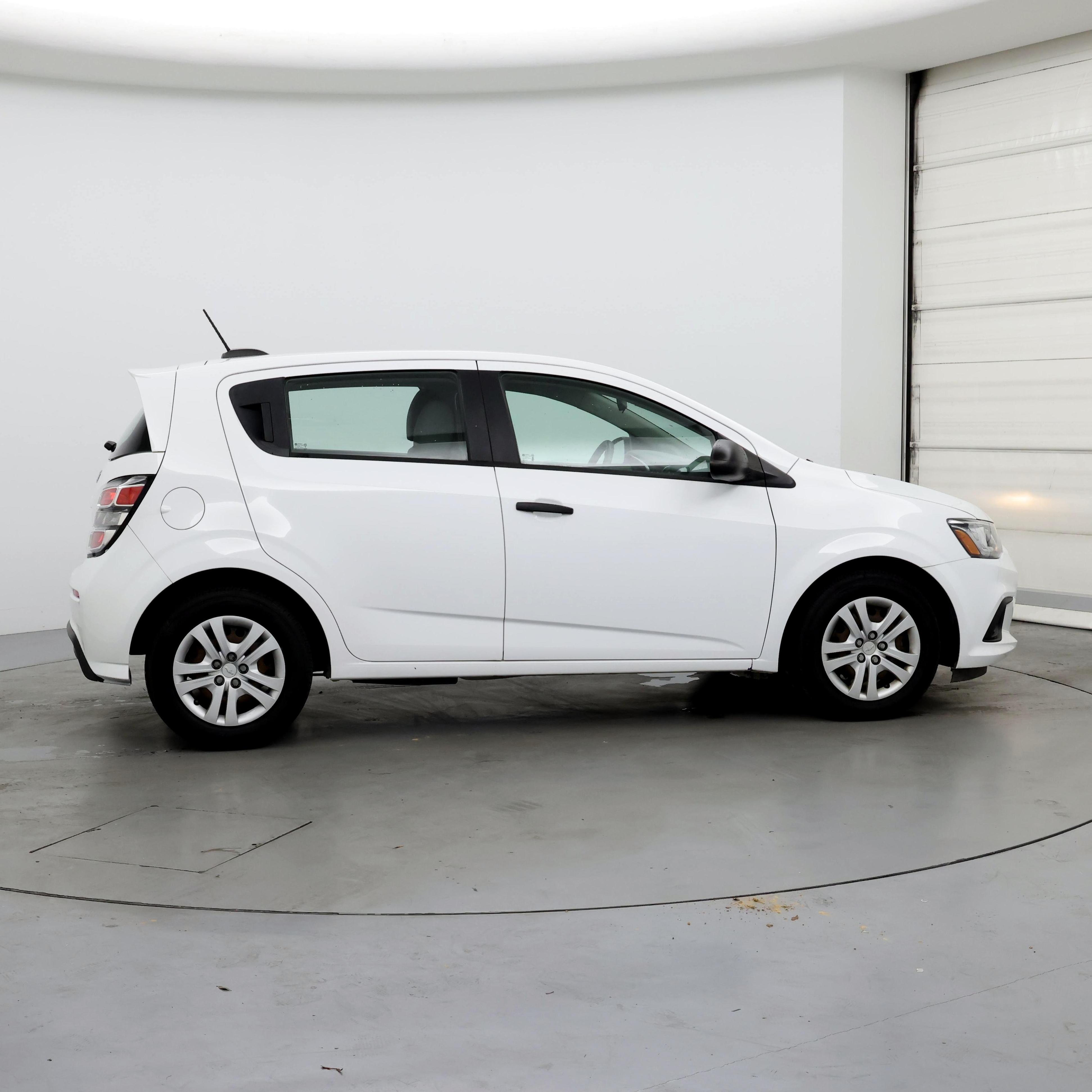 Thumbnail: 2020 Chevrolet Sonic - 7