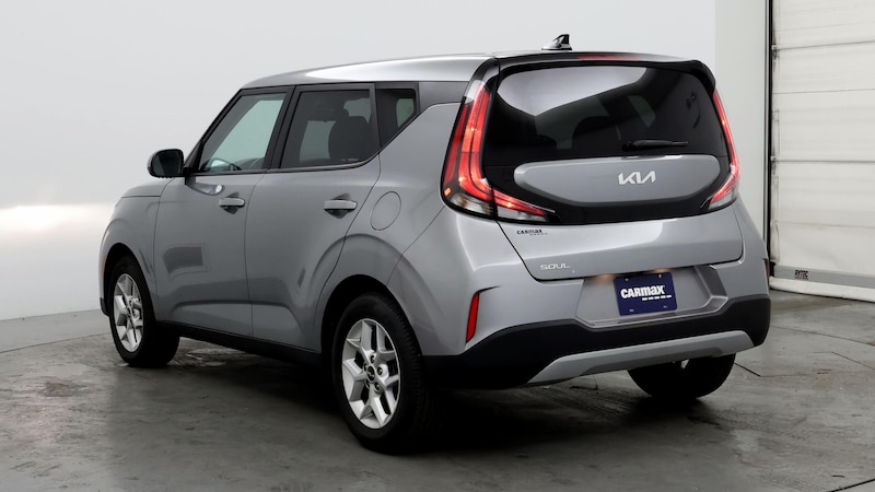 2023 Kia Soul LX 2