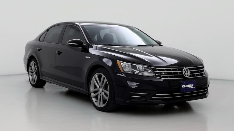 2018 Volkswagen Passat R-Line Hero Image