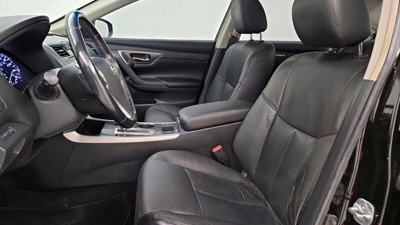 2013 Nissan Altima SL 11