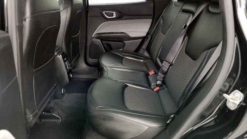 2023 Jeep Compass Latitude 19
