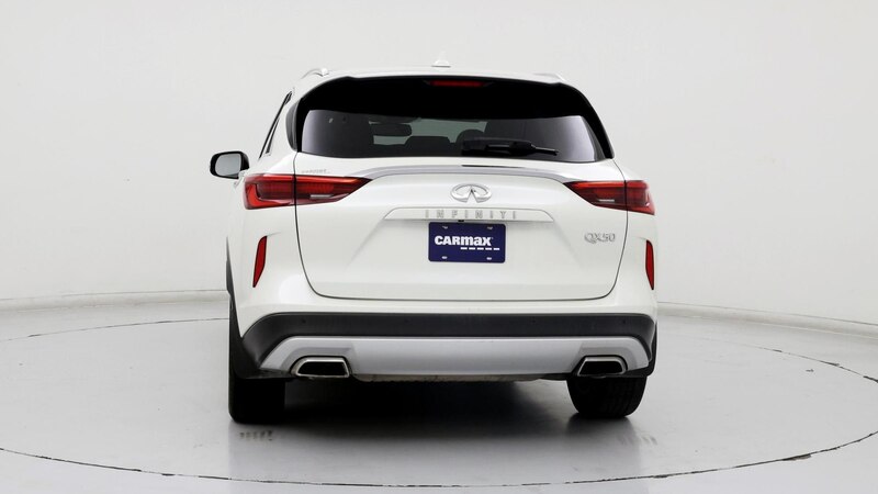 2019 INFINITI QX50 Essential 6