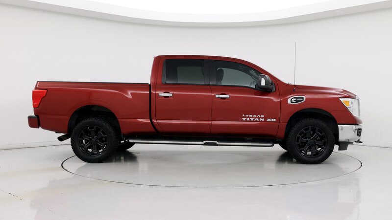 2019 Nissan Titan SV 7