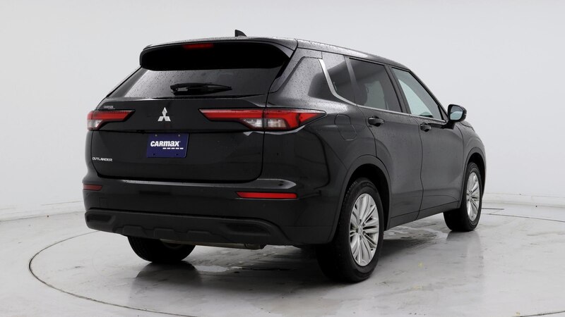 2022 Mitsubishi Outlander ES 8