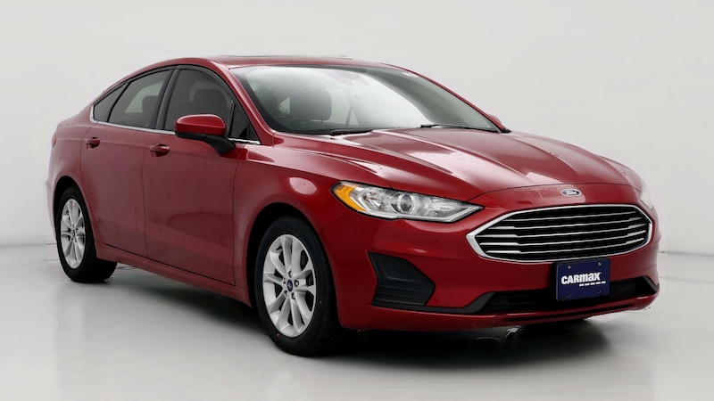 2020 Ford Fusion SE Hero Image