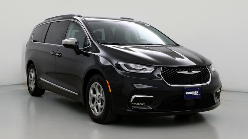 2023 Chrysler Pacifica Limited Hero Image