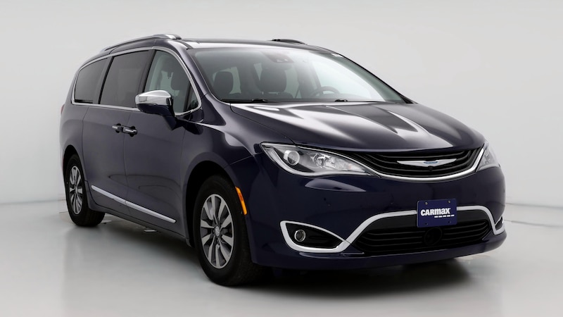 2019 Chrysler Pacifica Hybrid Limited Hero Image