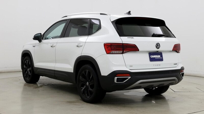 2023 Volkswagen Taos SE 2