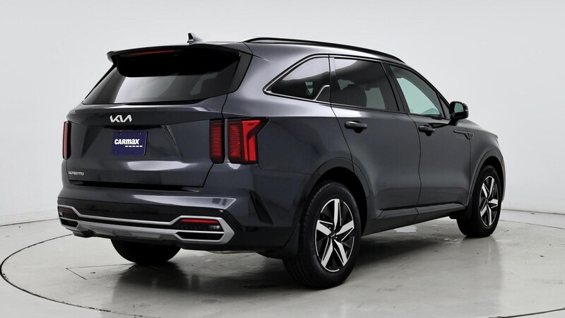 2023 Kia Sorento S 8