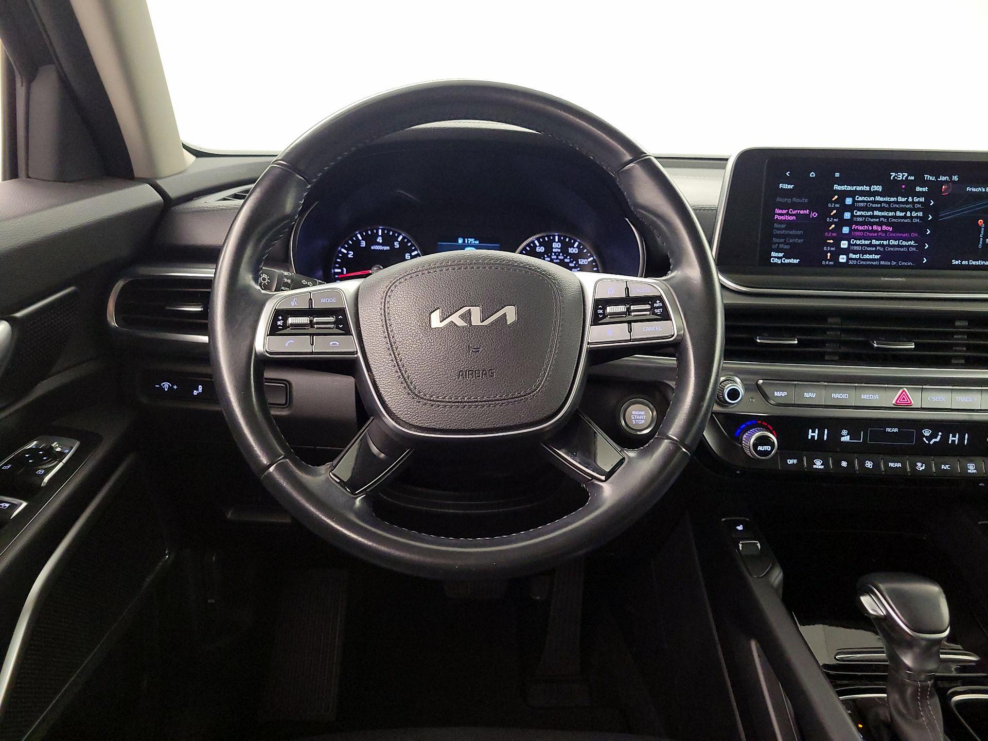 Thumbnail: 2022 Kia Telluride - 10