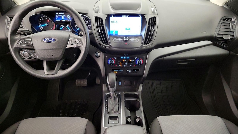 2019 Ford Escape SE 9