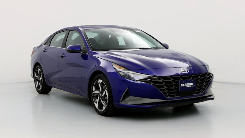 2022 Hyundai Elantra SEL Hero Image