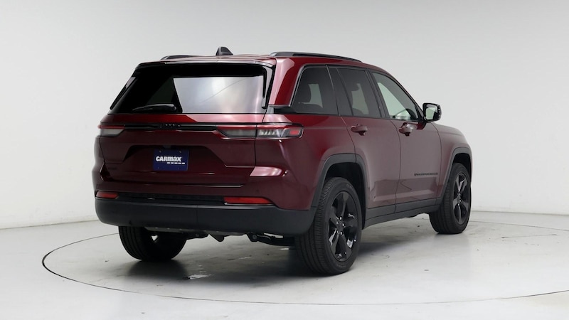 2023 Jeep Grand Cherokee Altitude 8