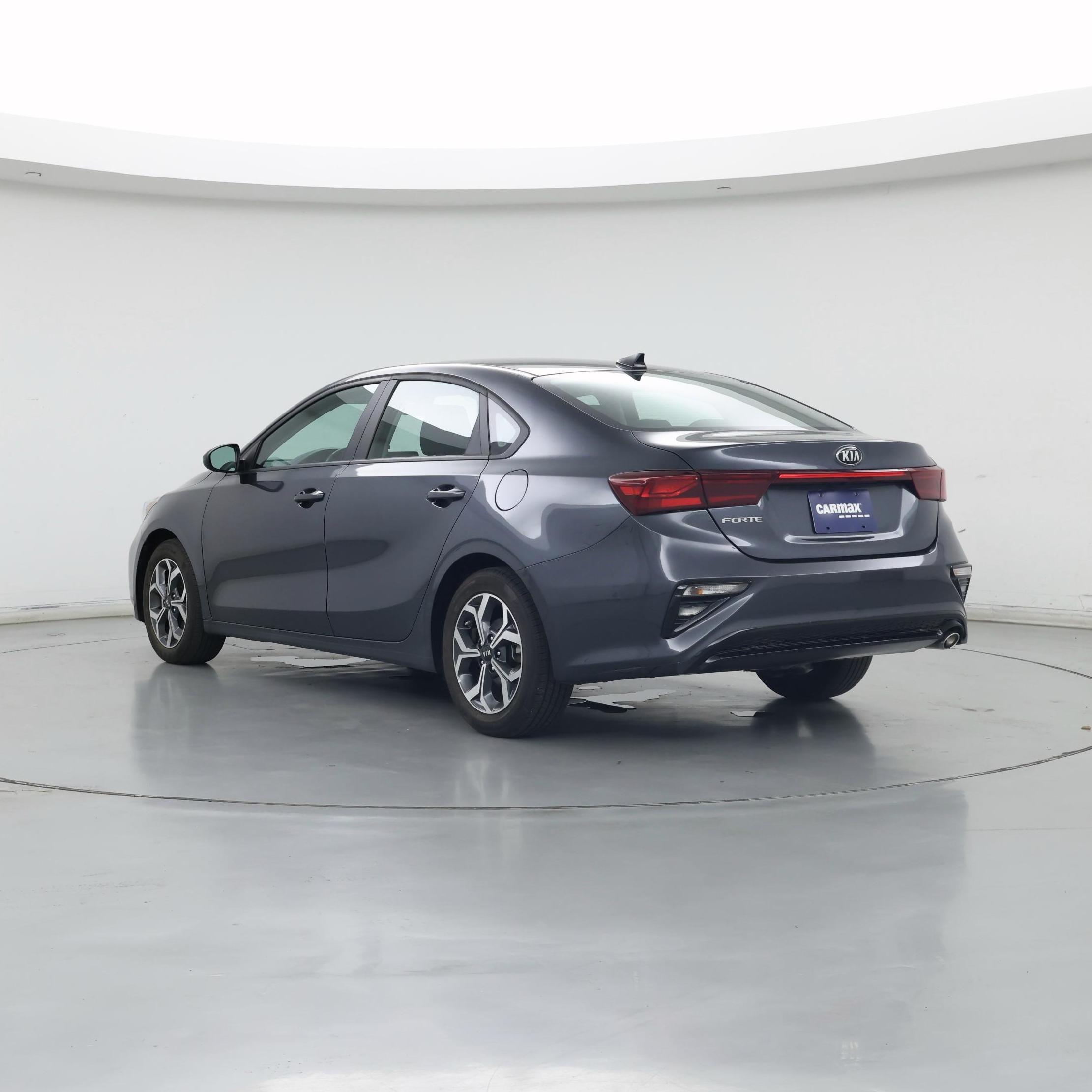 Thumbnail: 2021 Kia Forte - 2