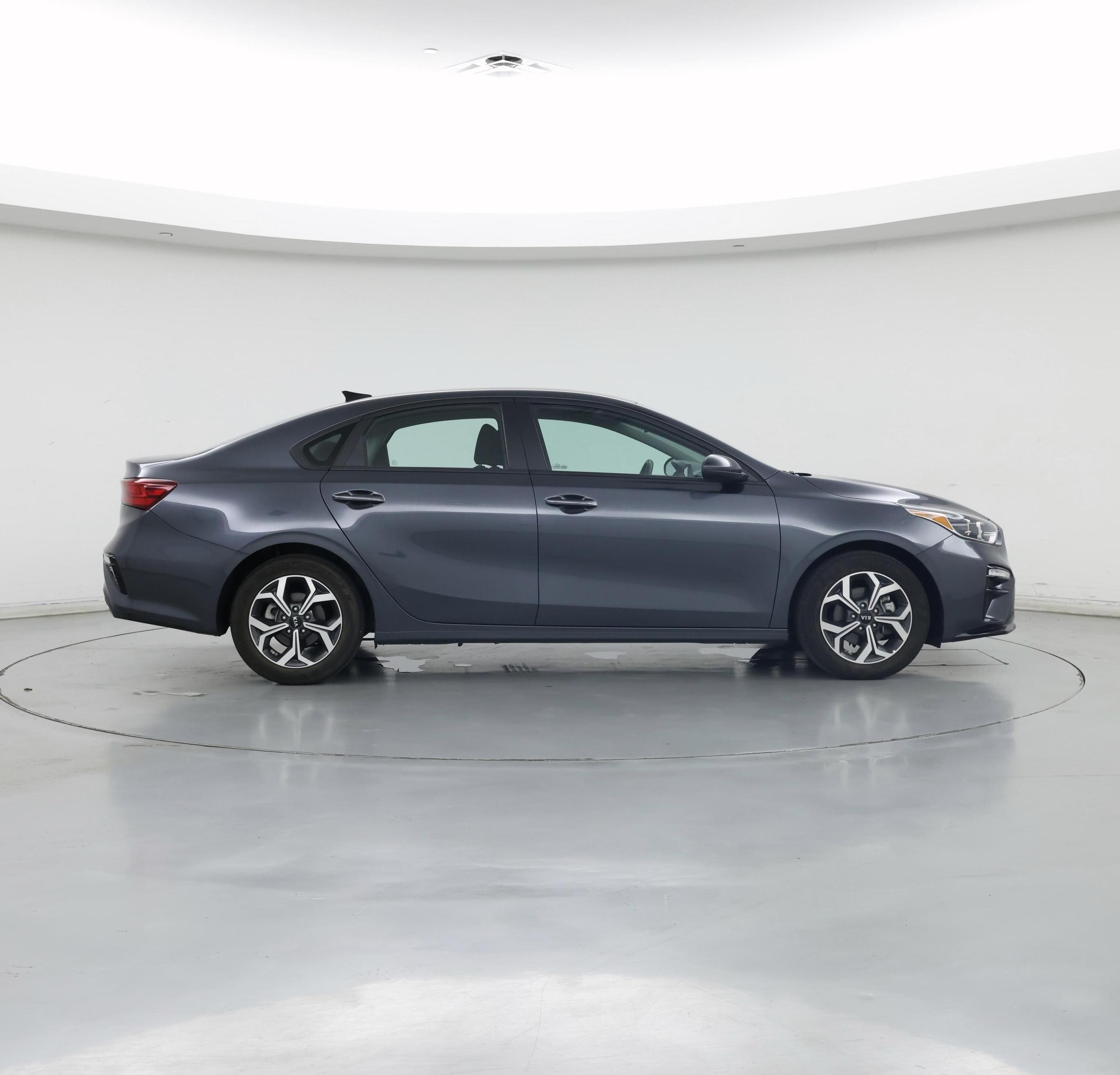 Thumbnail: 2021 Kia Forte - 7