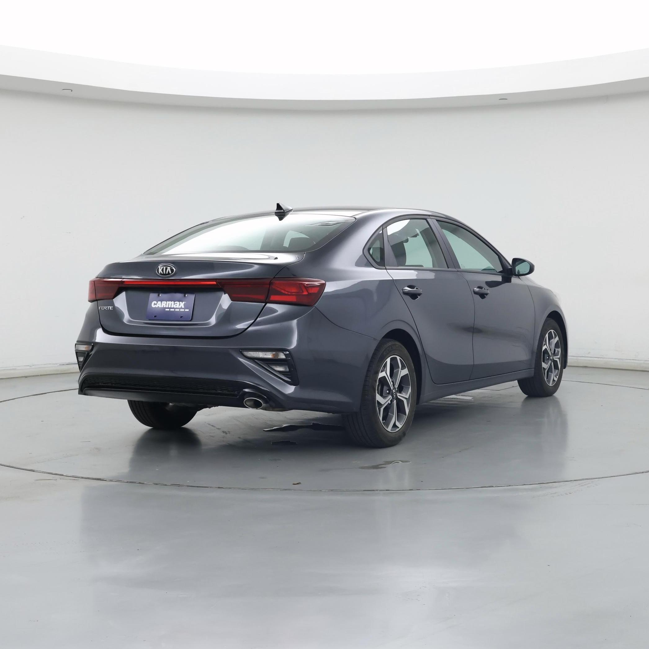 Thumbnail: 2021 Kia Forte - 8