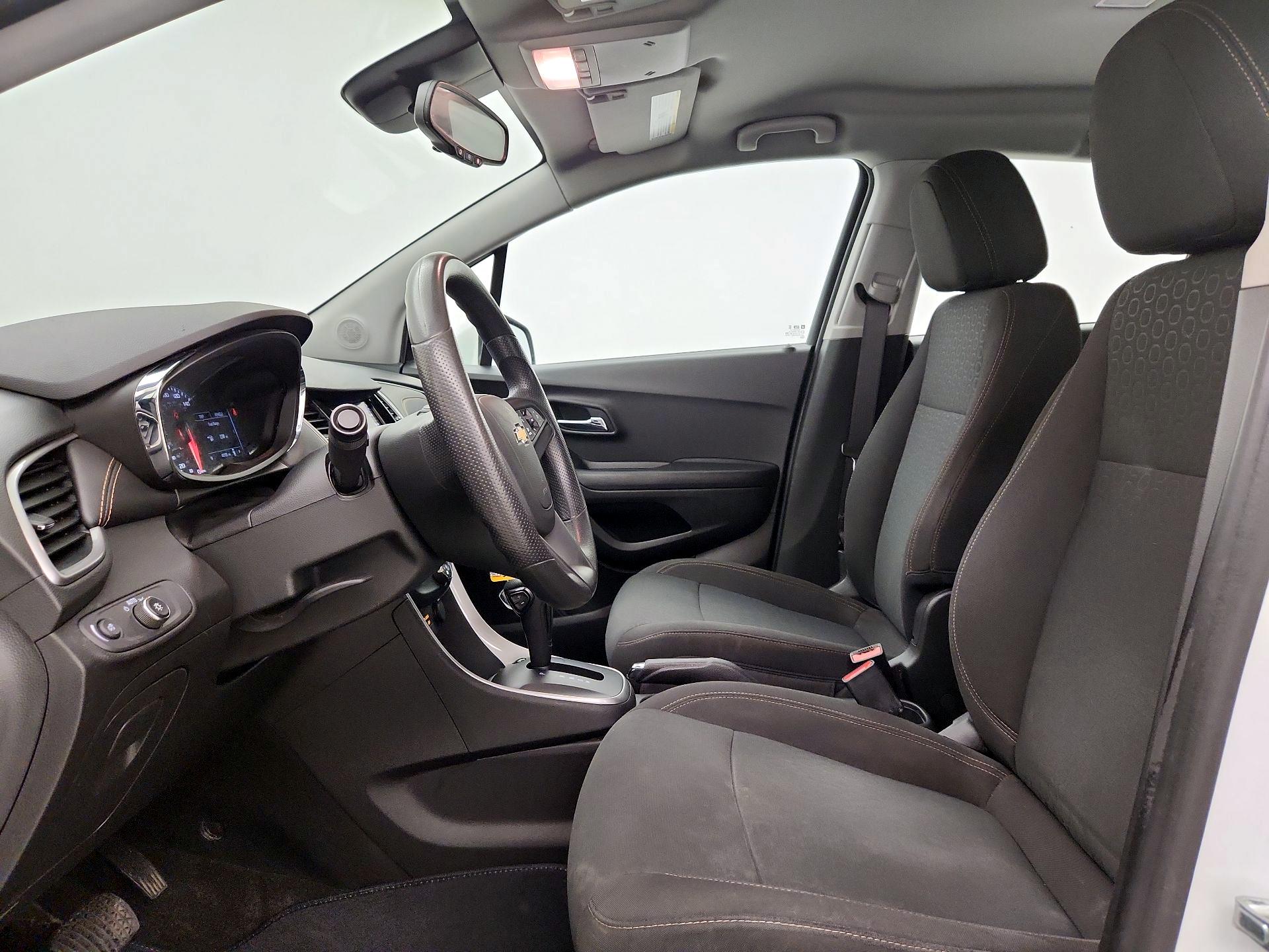 Thumbnail: 2021 Chevrolet Trax - 11