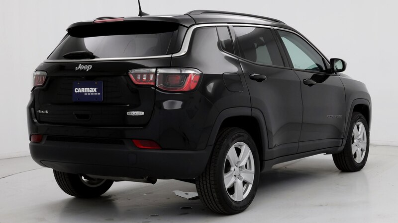 2022 Jeep Compass Latitude 8