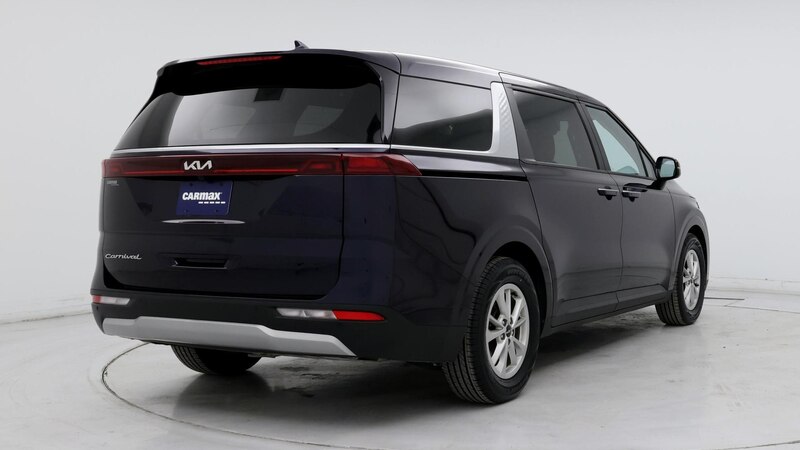 2022 Kia Carnival LX 8