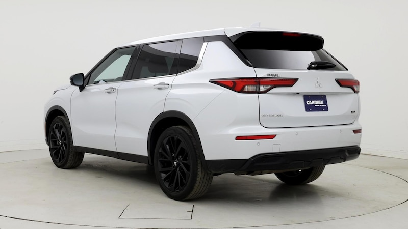 2023 Mitsubishi Outlander SE 2