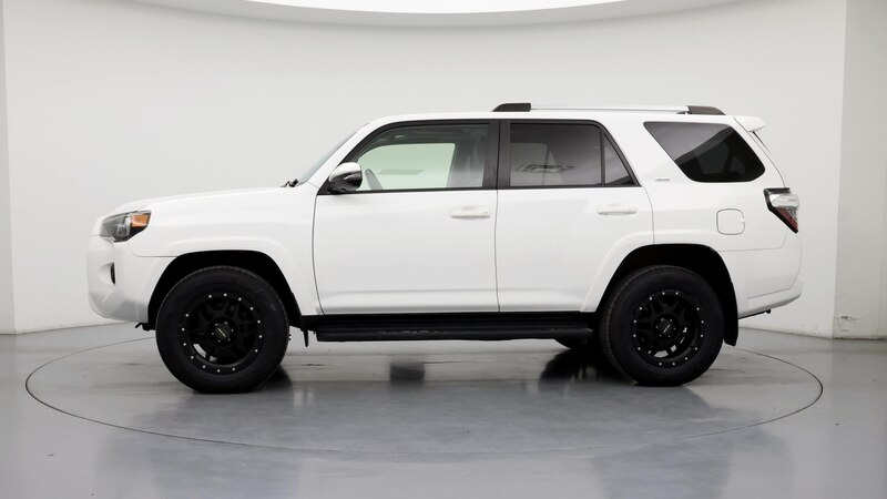 2020 Toyota 4Runner SR5 3