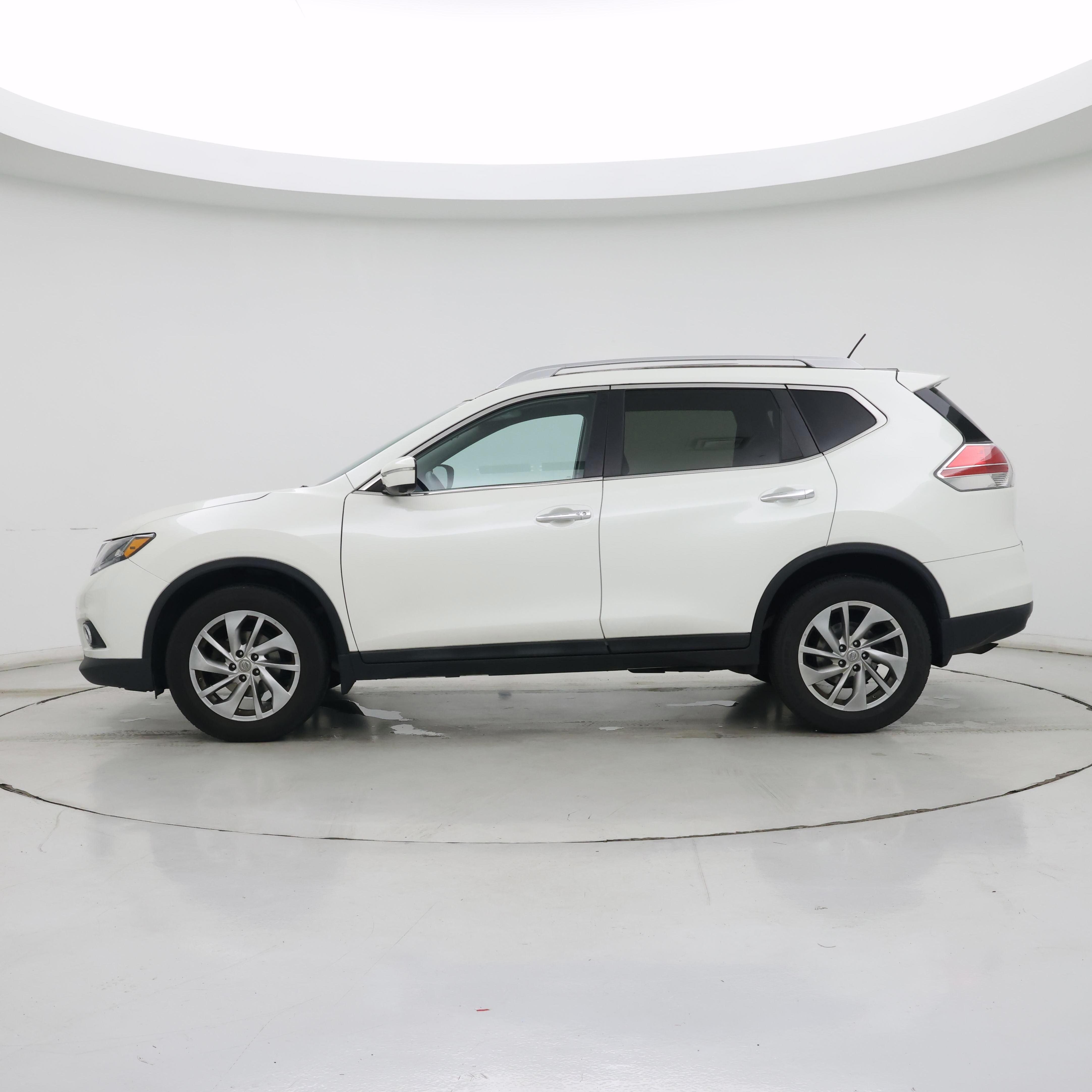 Thumbnail: 2015 Nissan Rogue - 3