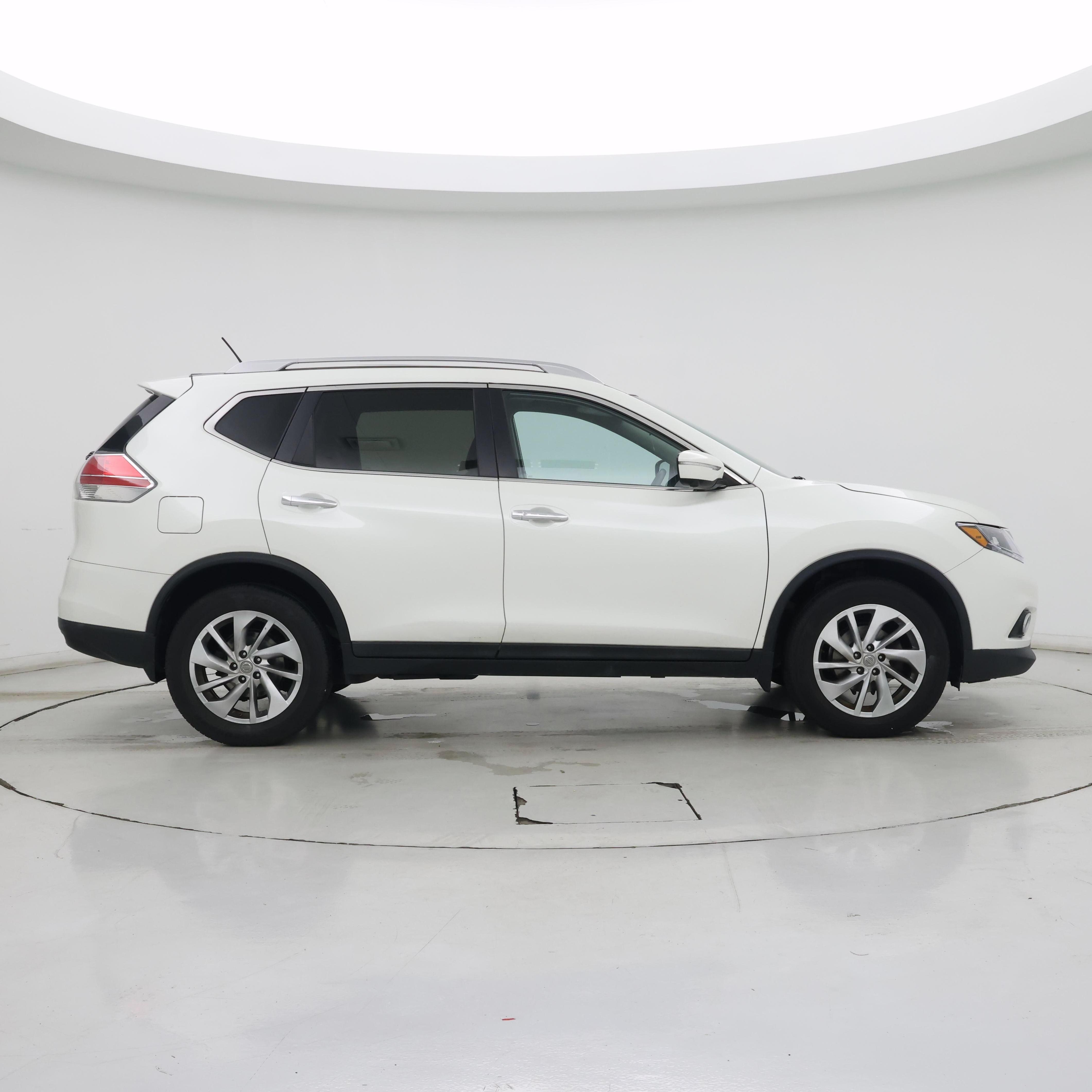 Thumbnail: 2015 Nissan Rogue - 7