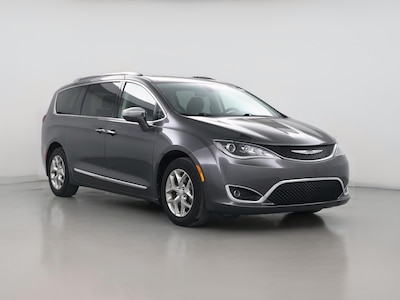 2020 Chrysler Pacifica Limited -
                Lexington, KY