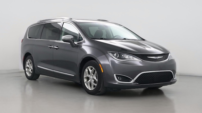 2020 Chrysler Pacifica Limited Hero Image