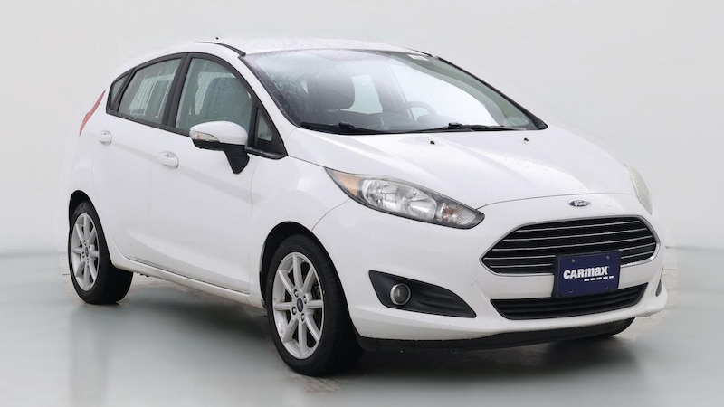 2015 Ford Fiesta SE Hero Image