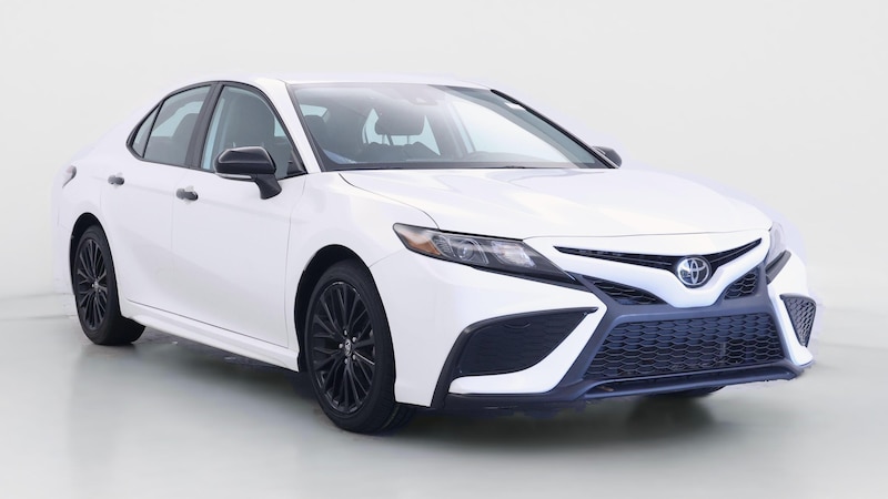2022 Toyota Camry SE Hero Image