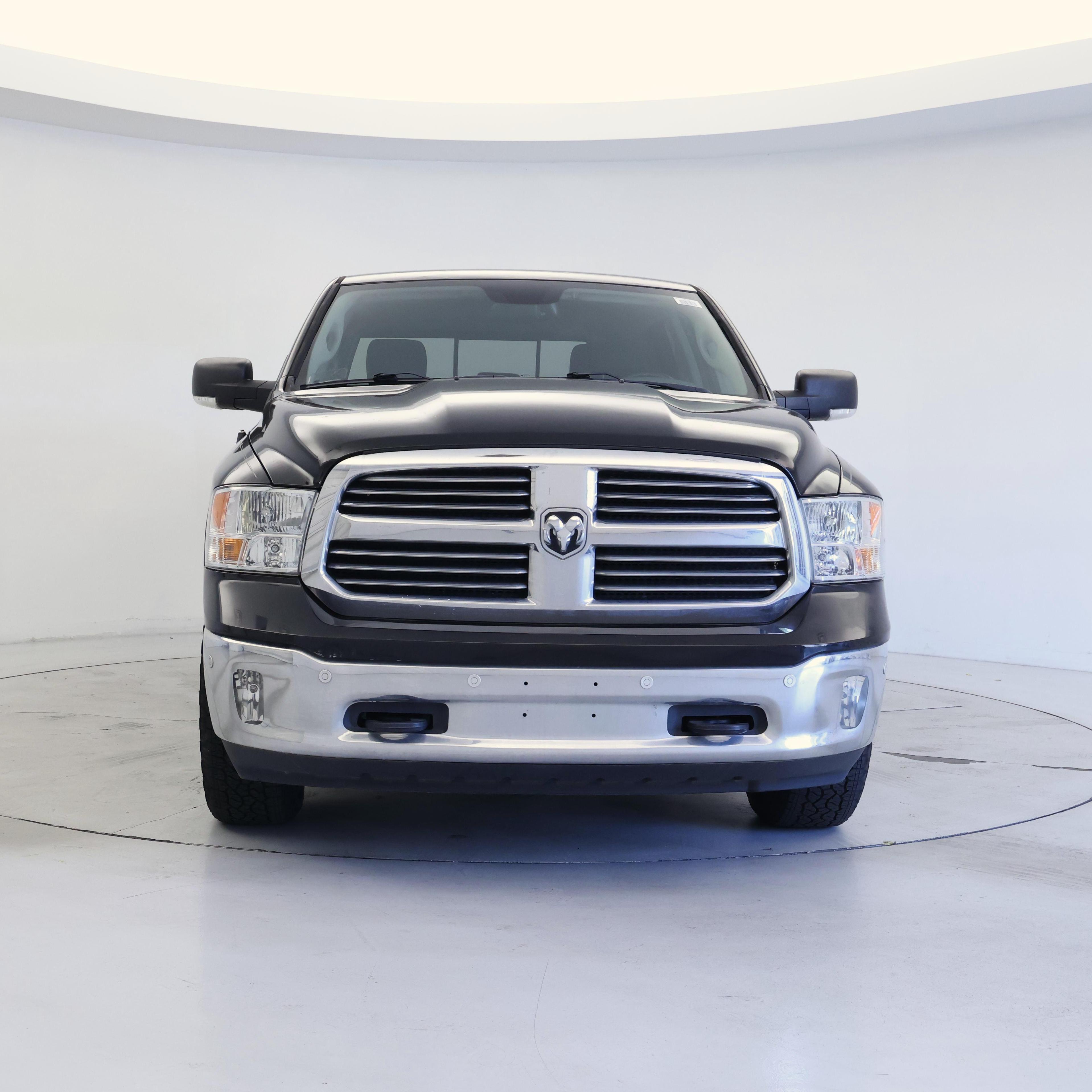 Thumbnail: 2019 RAM 1500 Classic - 5