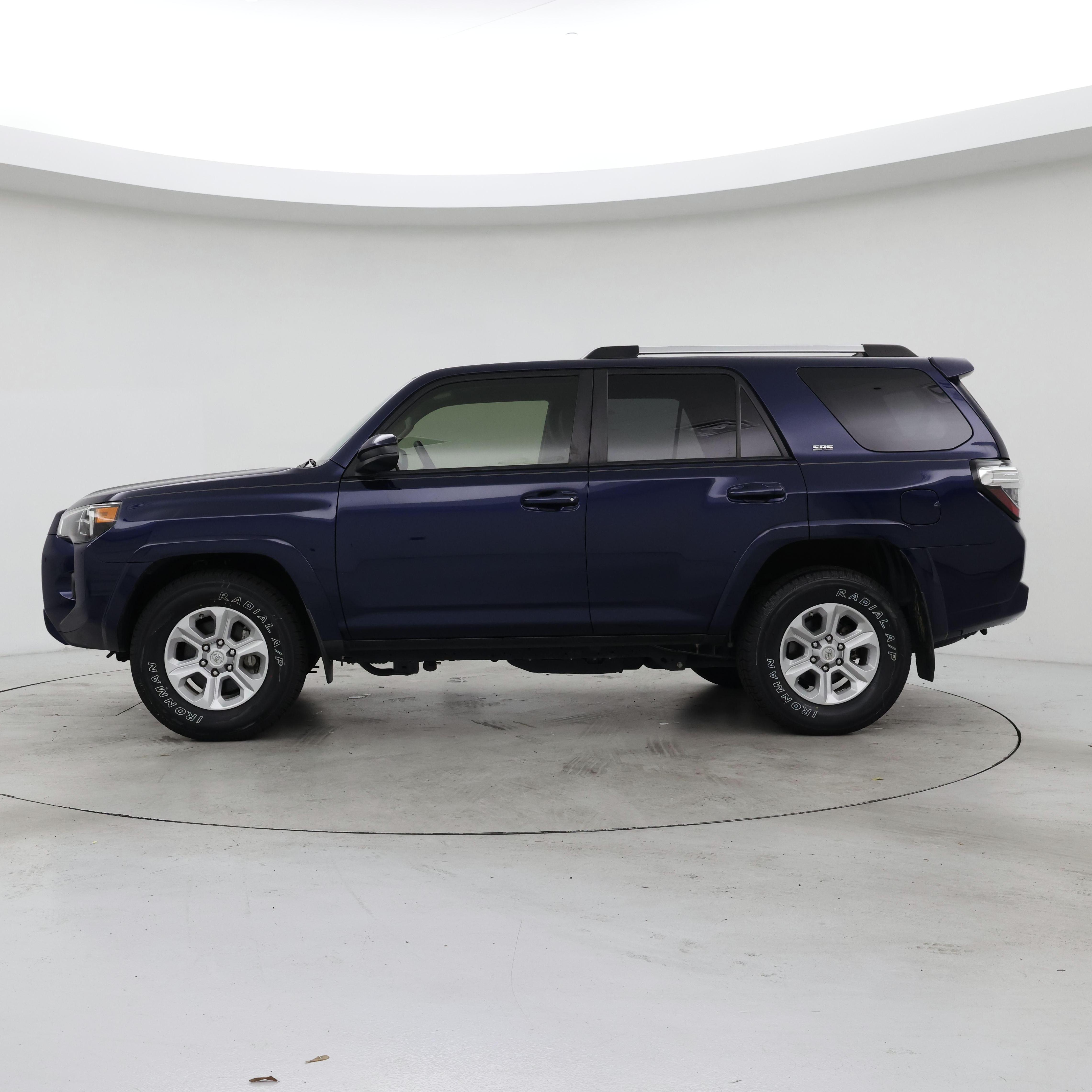 Thumbnail: 2021 Toyota 4Runner - 3