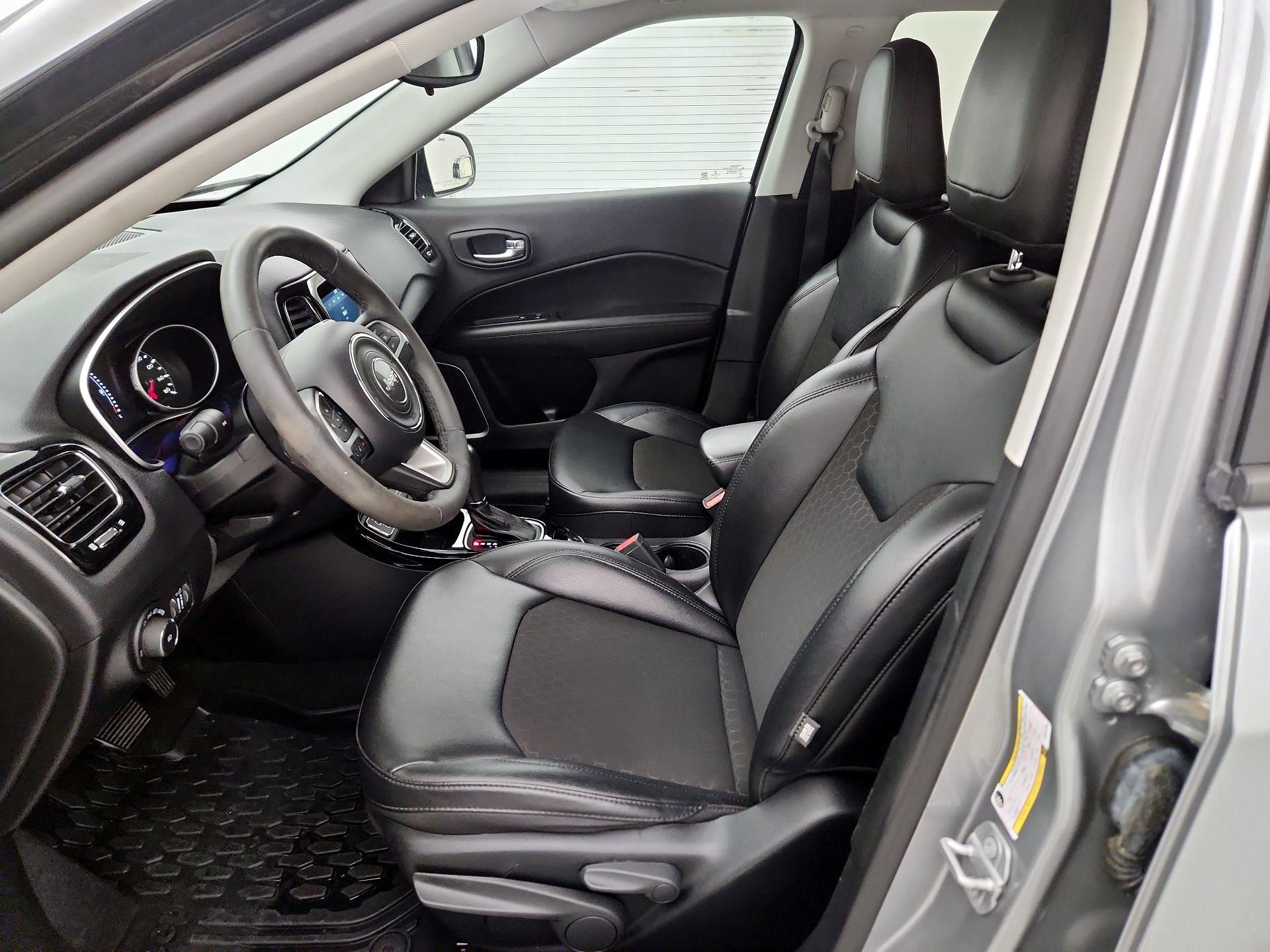 Thumbnail: 2021 Jeep Compass - 11