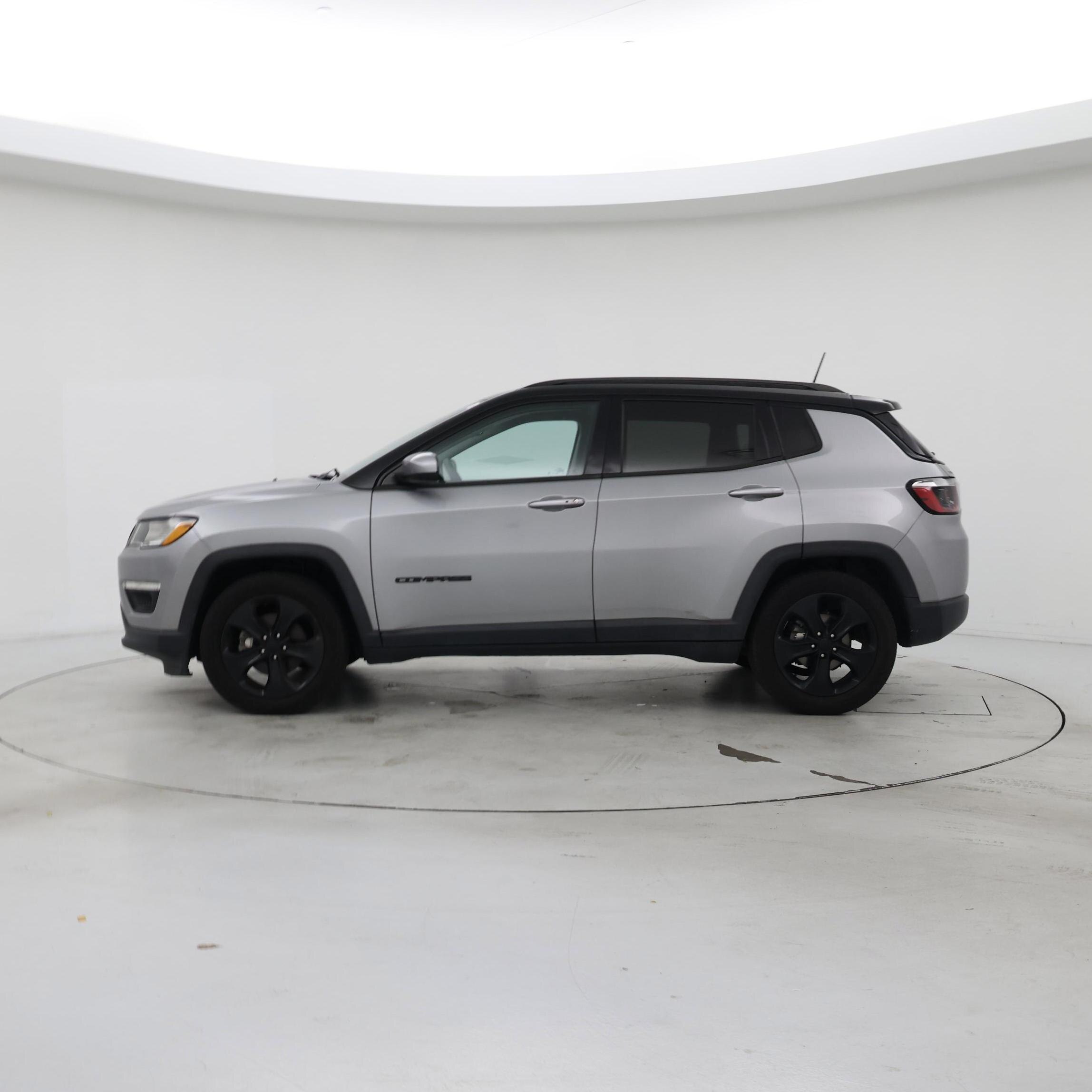 Thumbnail: 2021 Jeep Compass - 3