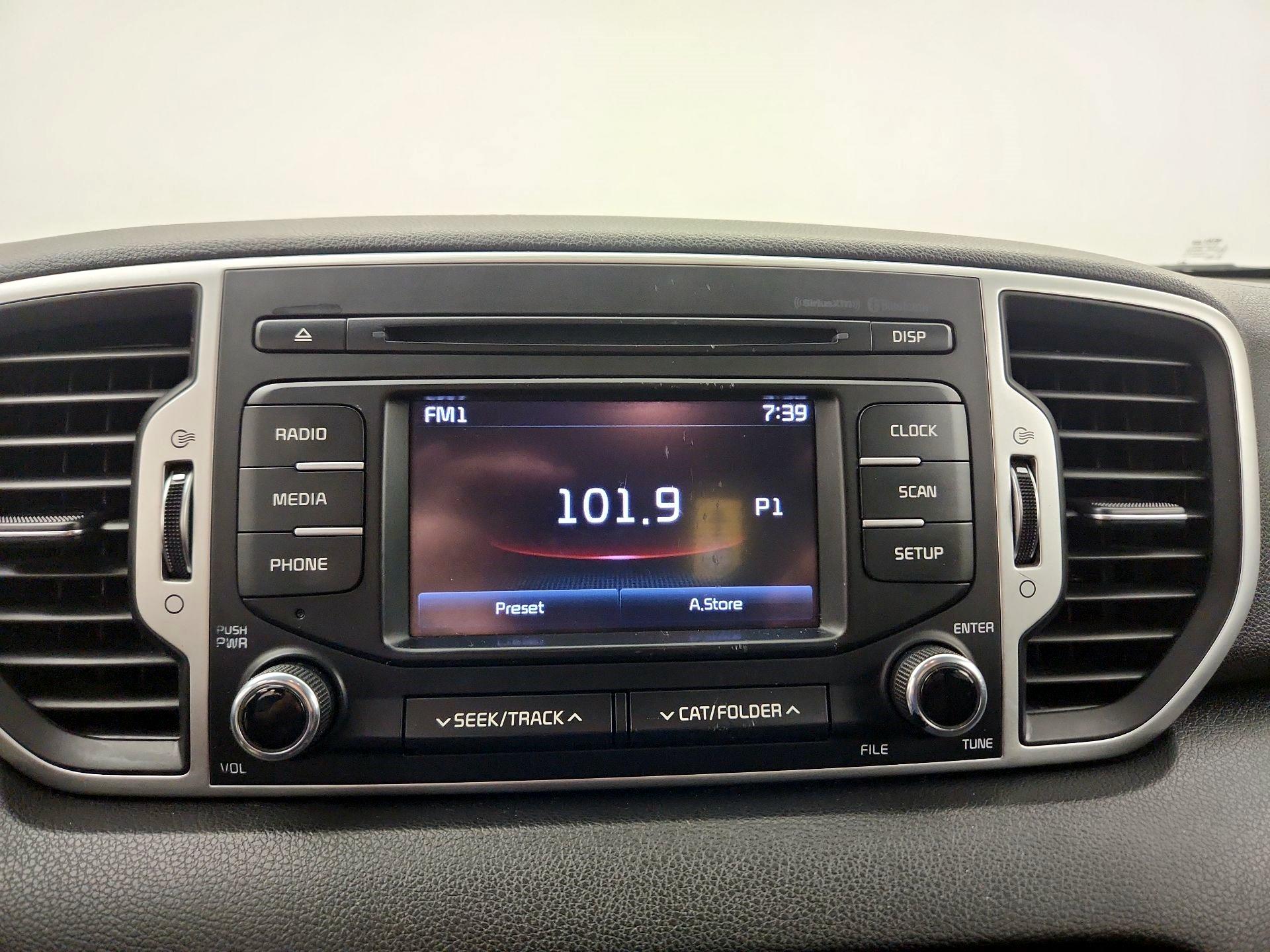 Thumbnail: 2019 Kia Sportage - 15