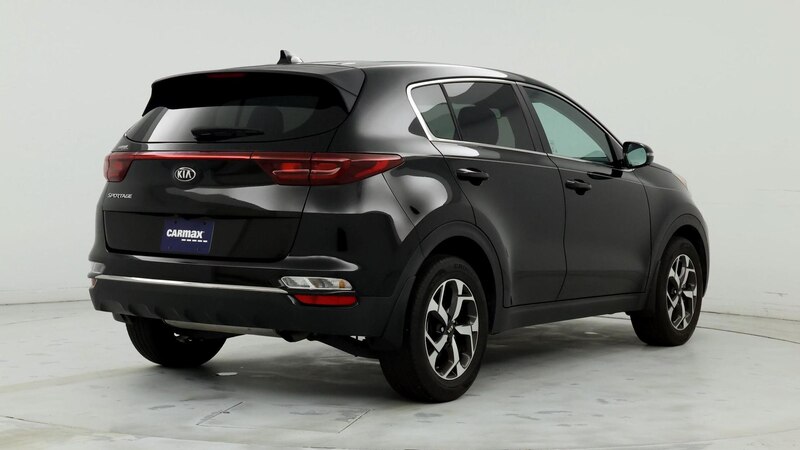 2020 Kia Sportage LX 8