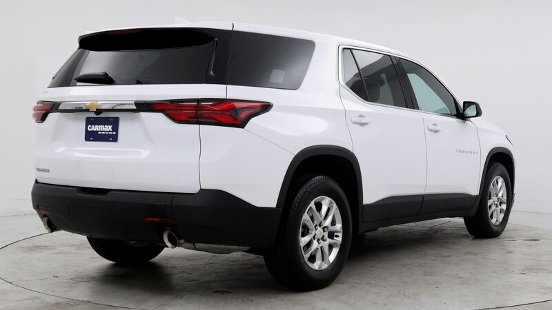 2022 Chevrolet Traverse LS 8