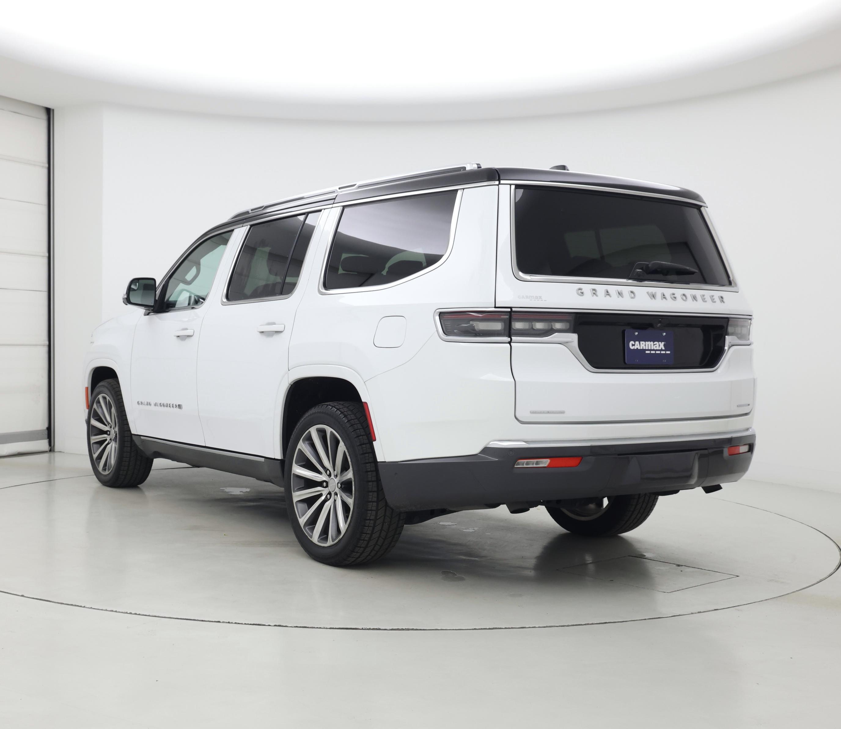 Thumbnail: 2022 Jeep Grand Wagoneer - 2