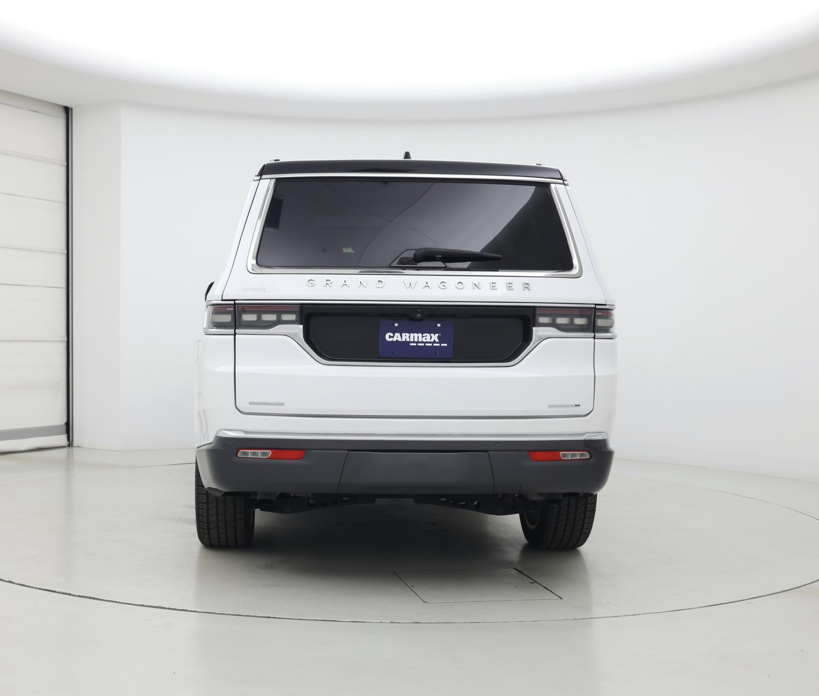 Thumbnail: 2022 Jeep Grand Wagoneer - 6