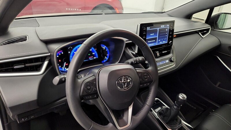 2020 Toyota Corolla XSE 9