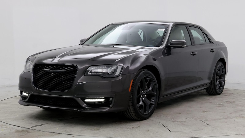 2022 Chrysler 300 Touring 4