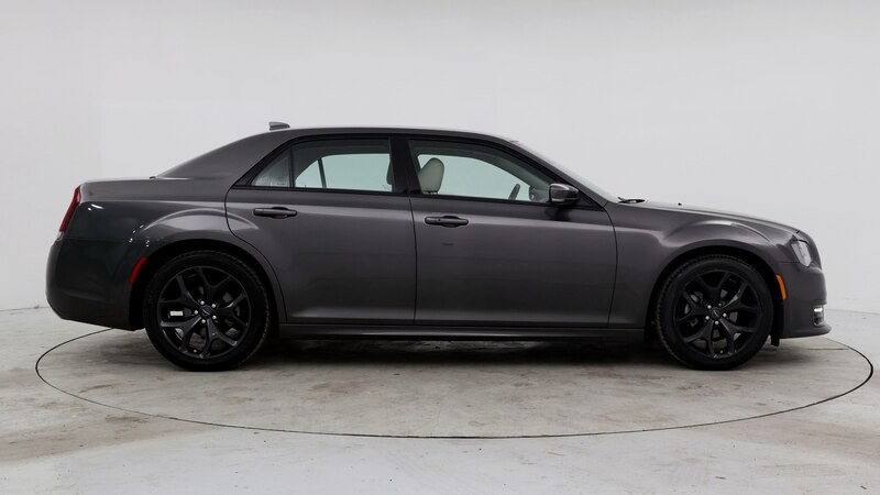 2022 Chrysler 300 Touring 7