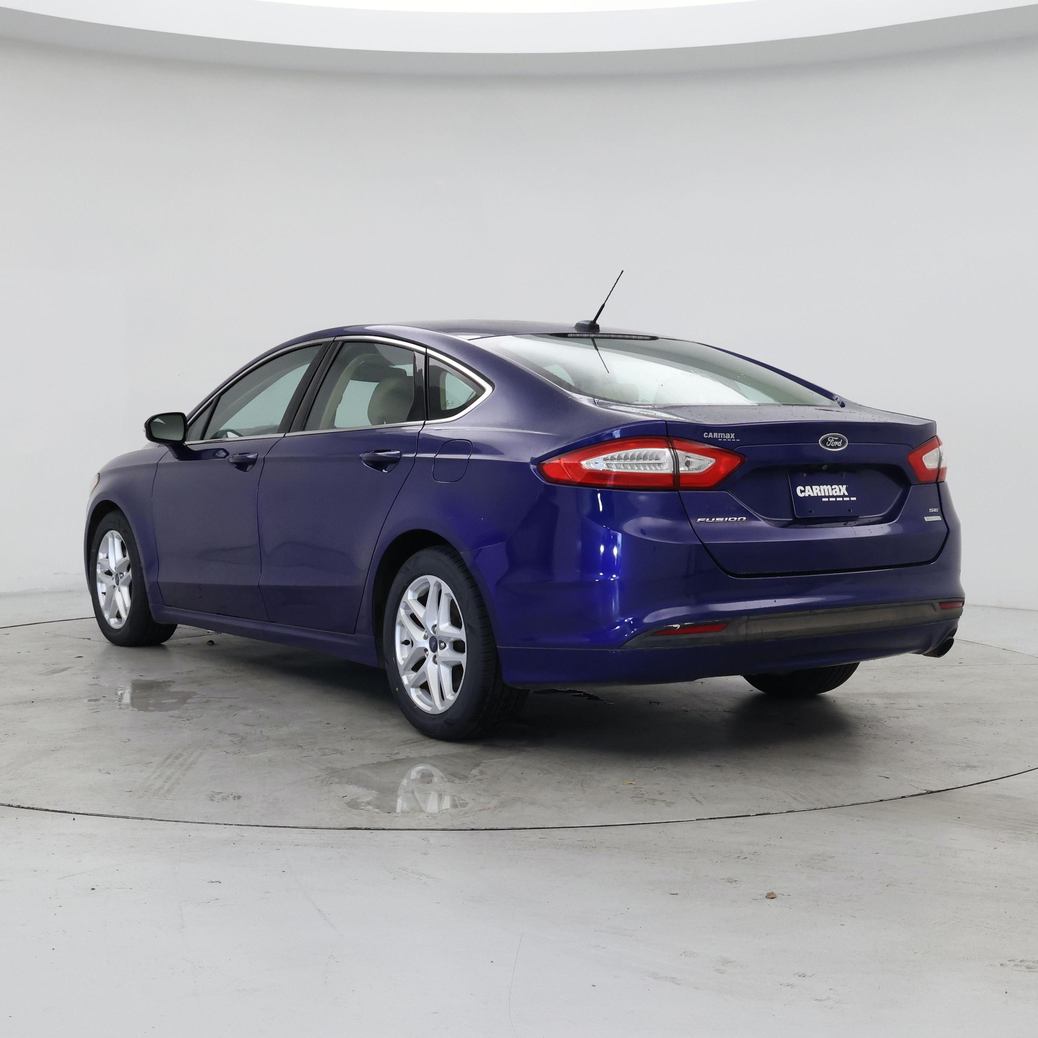 Thumbnail: 2016 Ford Fusion - 2