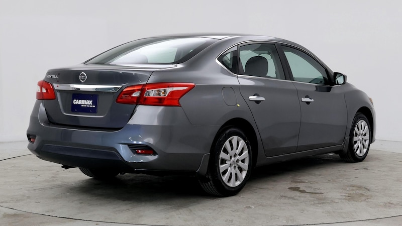 2016 Nissan Sentra S 8