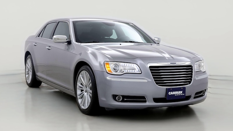 2014 Chrysler 300 C Hero Image