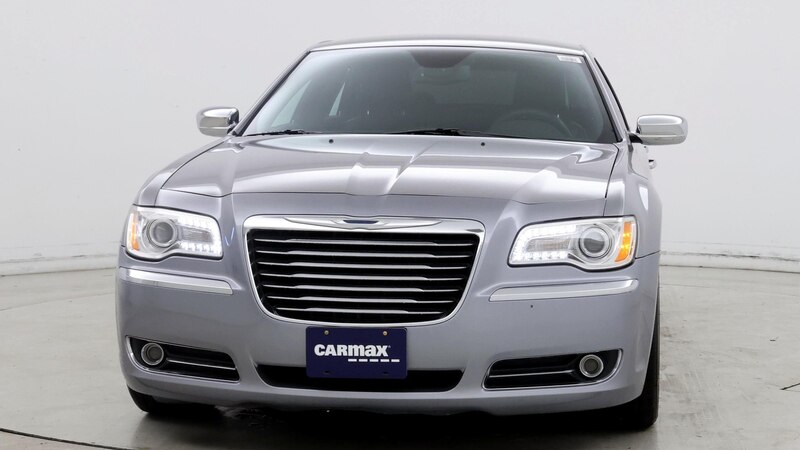 2014 Chrysler 300 C 5